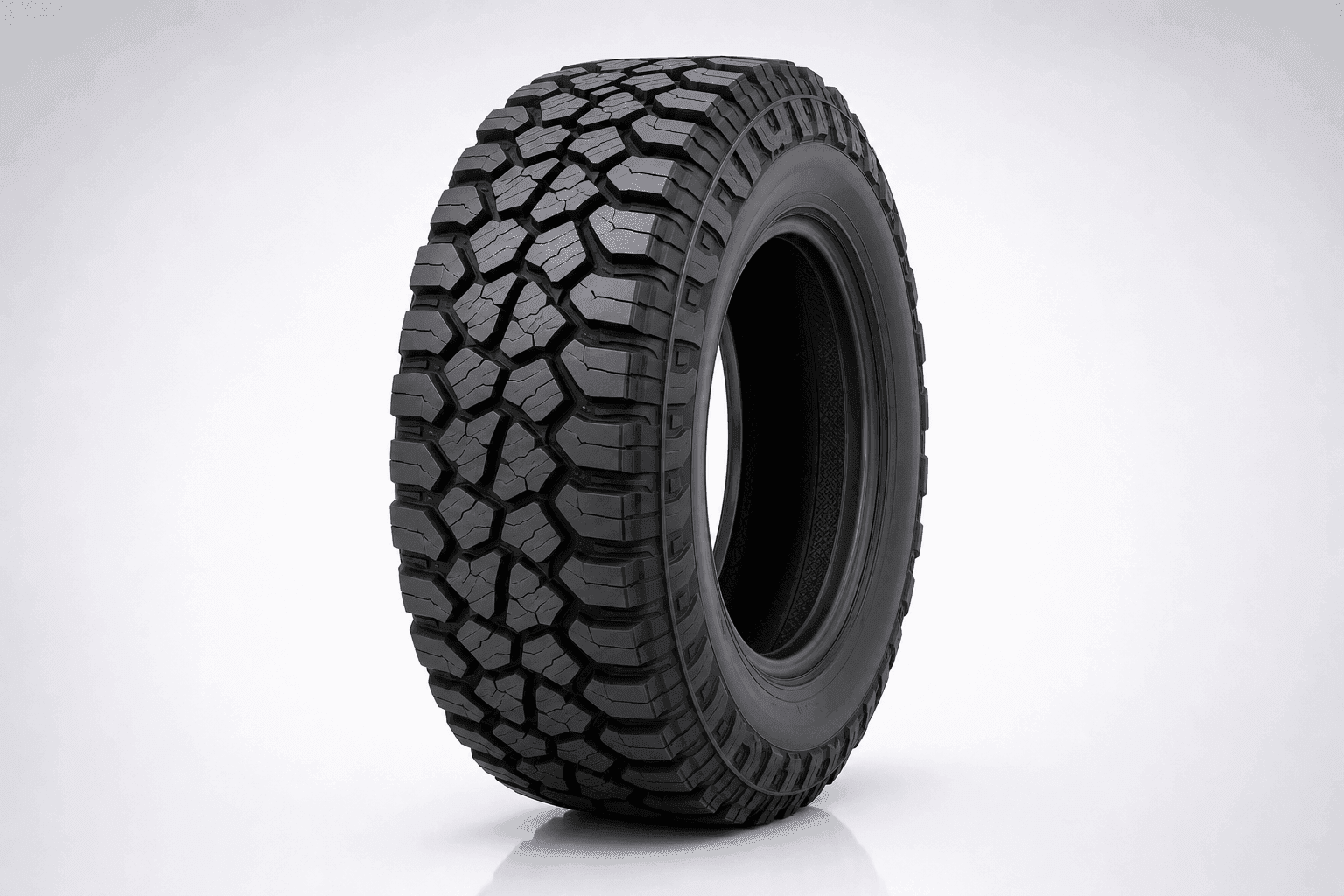 215/60 R17 SUV Tyre